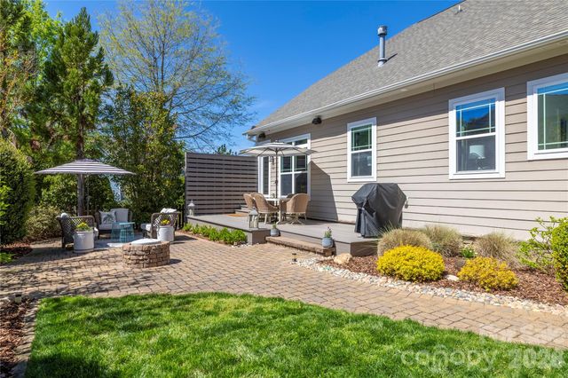 18003 Northport Drive, Cornelius, NC 28031