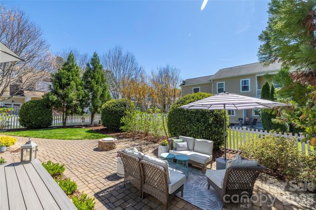 18003 Northport Drive, Cornelius, NC 28031