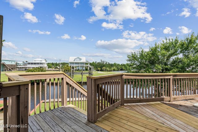 4058 Devon Street, Bay Saint Louis, MS 39520