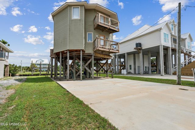 4058 Devon Street, Bay Saint Louis, MS 39520