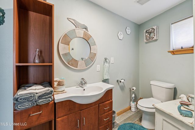 4058 Devon Street, Bay Saint Louis, MS 39520