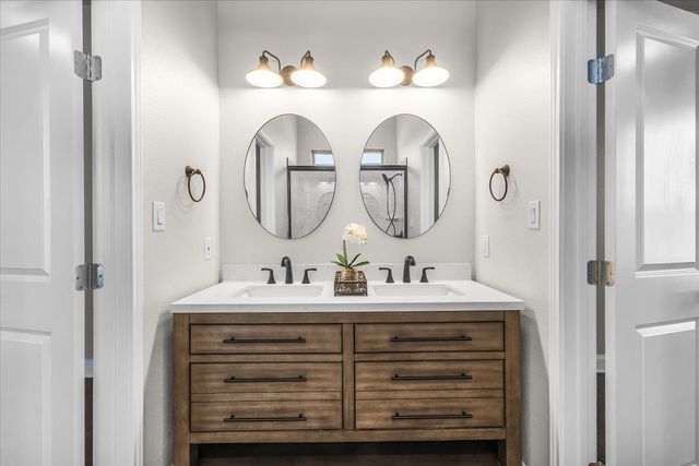 101 Hearthstone Court, Weatherford, TX 76087