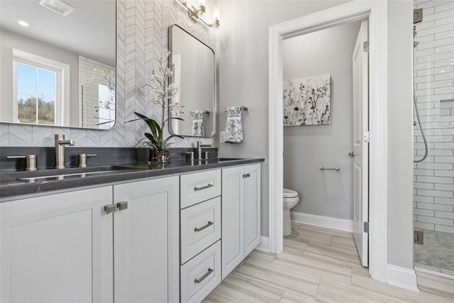 5002 Parkside Drive, Collier Twp, PA 15071