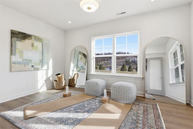 5002 Parkside Drive, Collier Twp, PA 15071