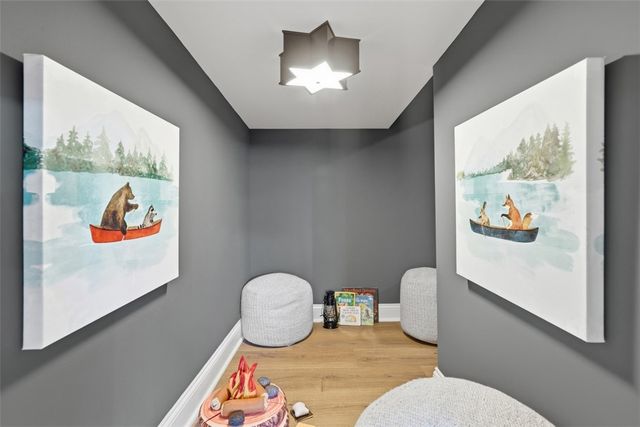 5002 Parkside Drive, Collier Twp, PA 15071