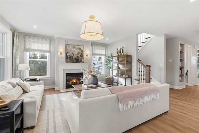 5002 Parkside Drive, Collier Twp, PA 15071