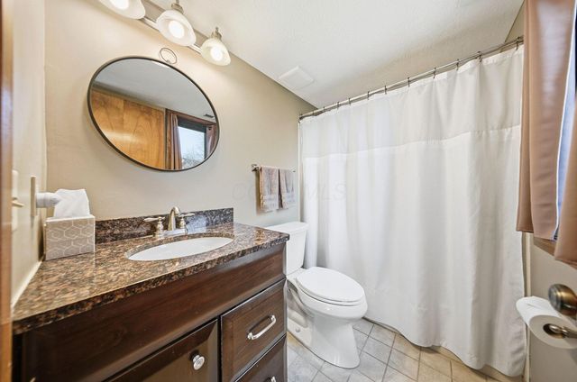 487 Beachside Drive, Westerville, OH 43081