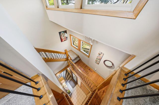 487 Beachside Drive, Westerville, OH 43081