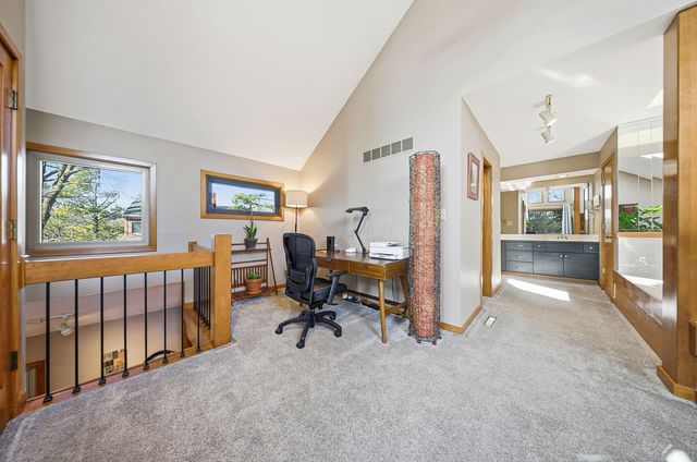 487 Beachside Drive, Westerville, OH 43081