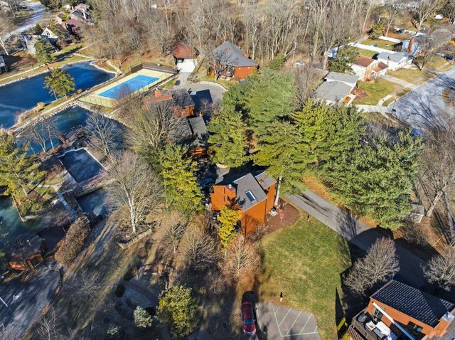 487 Beachside Drive, Westerville, OH 43081