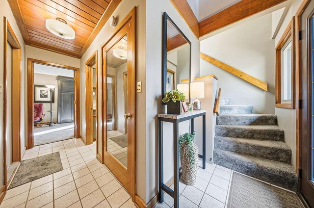 487 Beachside Drive, Westerville, OH 43081