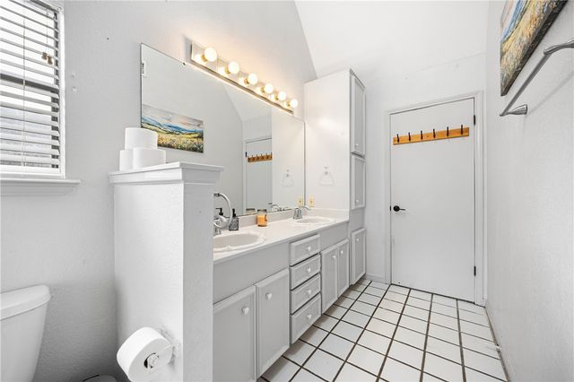 4649 Spring Fork Dr, Corpus Christi, TX 78413