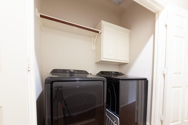 3206 Holly Thicket Drive, Houston, TX 77042