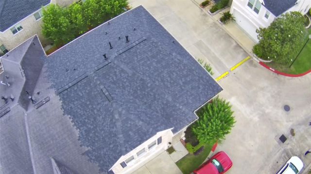 3206 Holly Thicket Drive, Houston, TX 77042