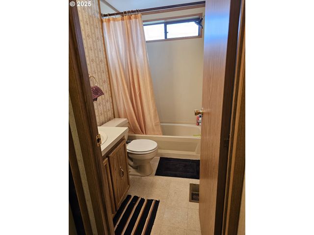 300 Sw 7TH Ave 302, Battle Ground, WA 98604