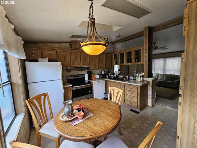 300 Sw 7TH Ave 302, Battle Ground, WA 98604