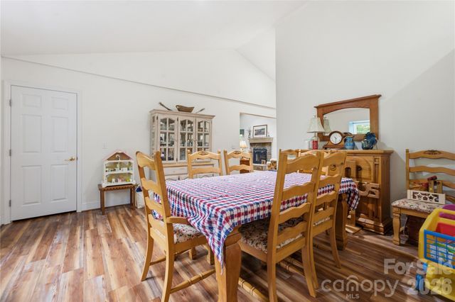 100 Foresthill Lane, Whittier, NC 28789