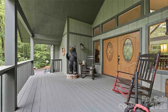 100 Foresthill Lane, Whittier, NC 28789