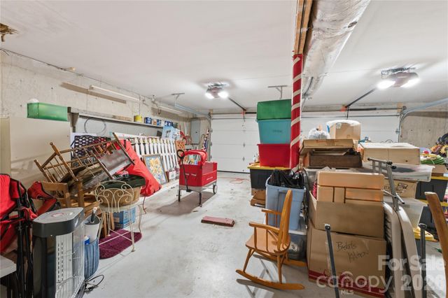 100 Foresthill Lane, Whittier, NC 28789