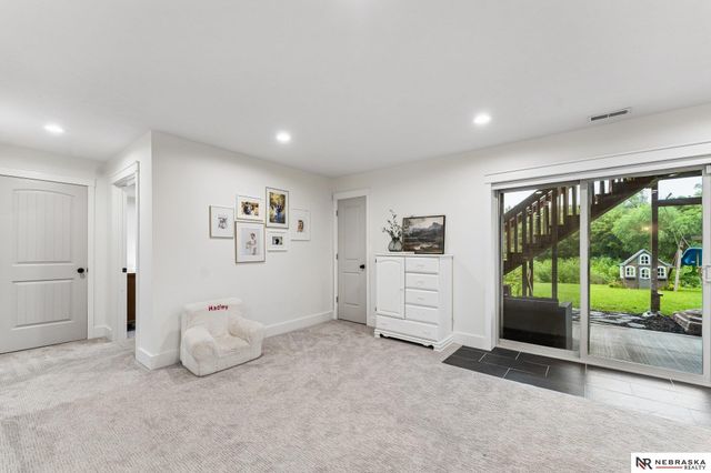 7860 S 190th Street, Omaha, NE 68136