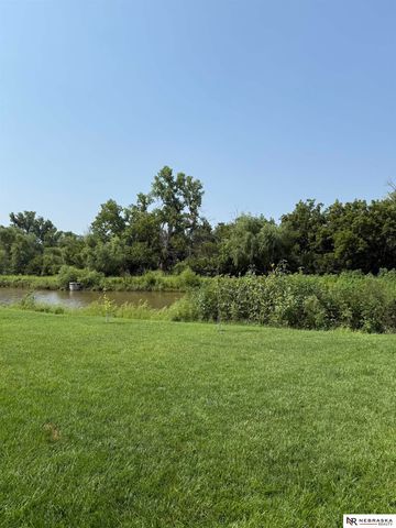 7860 S 190th Street, Omaha, NE 68136