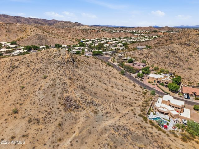 2473 E GLENHAVEN Drive 9, Phoenix, AZ 85048