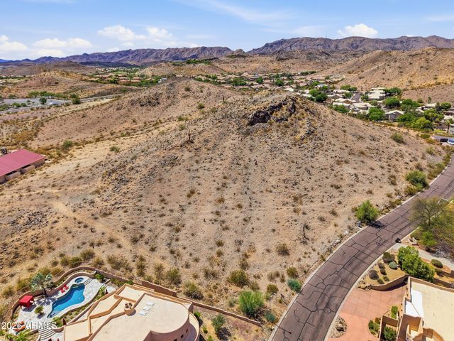 2473 E GLENHAVEN Drive 9, Phoenix, AZ 85048
