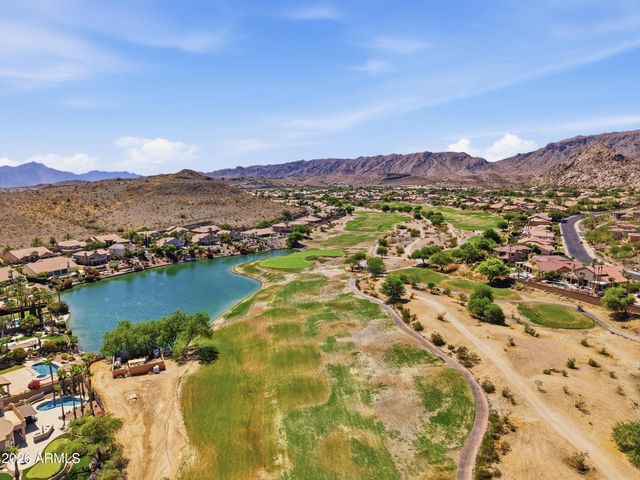 2473 E GLENHAVEN Drive 9, Phoenix, AZ 85048