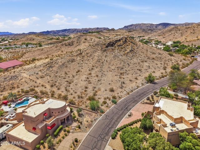 2473 E GLENHAVEN Drive 9, Phoenix, AZ 85048