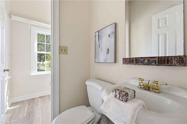 6628 Alley Road A, Summerfield, NC 27358