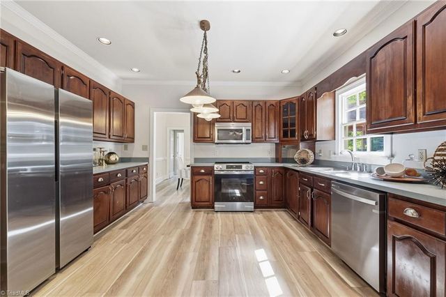 6628 Alley Road A, Summerfield, NC 27358