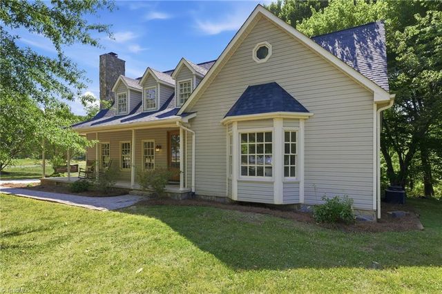 6628 Alley Road A, Summerfield, NC 27358
