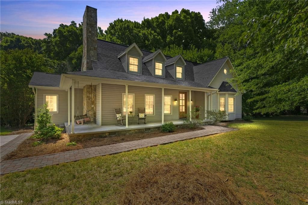 6628 Alley Road A, Summerfield, NC 27358