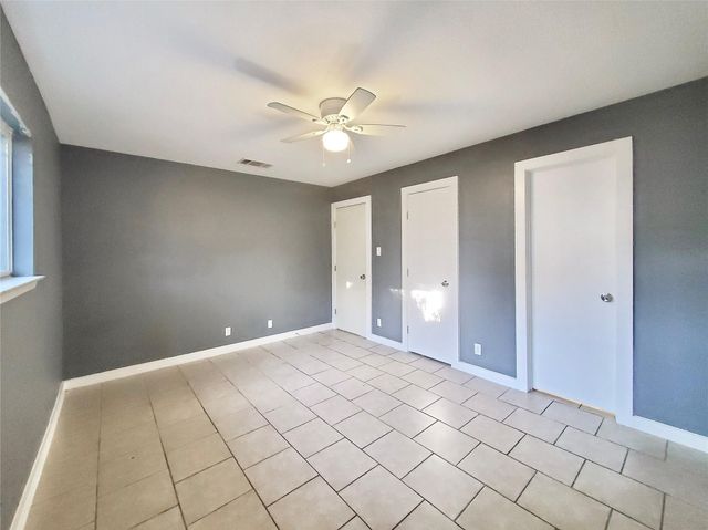 1813 Nicole CIR B, Round Rock, TX 78664