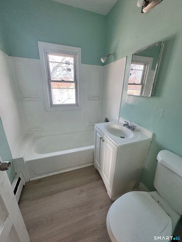 190-192 Brook Street 3, Hartford, CT 06120