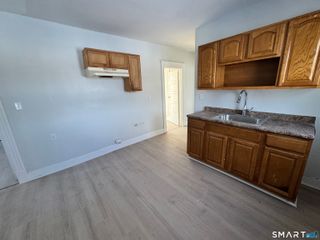 190-192 Brook Street 3, Hartford, CT 06120
