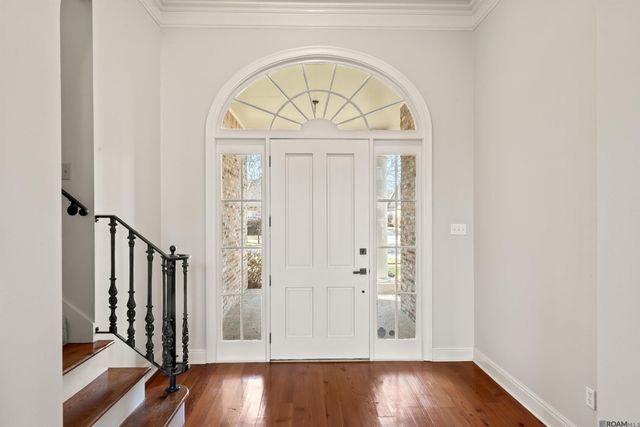 334 Plantation Crest Ct, Baton Rouge, LA 70810