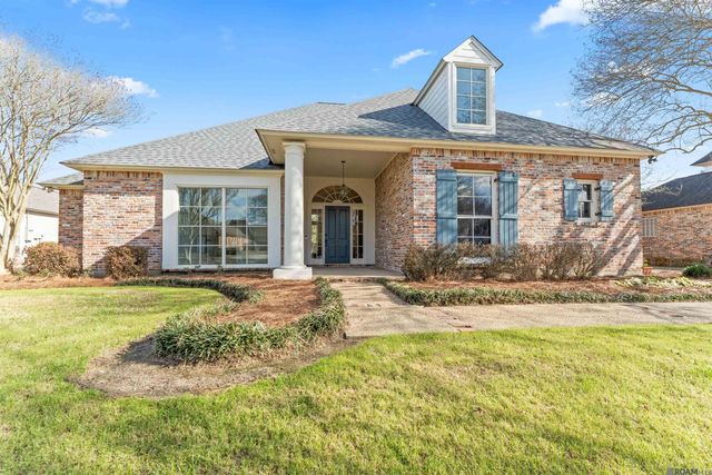 334 Plantation Crest Ct, Baton Rouge, LA 70810