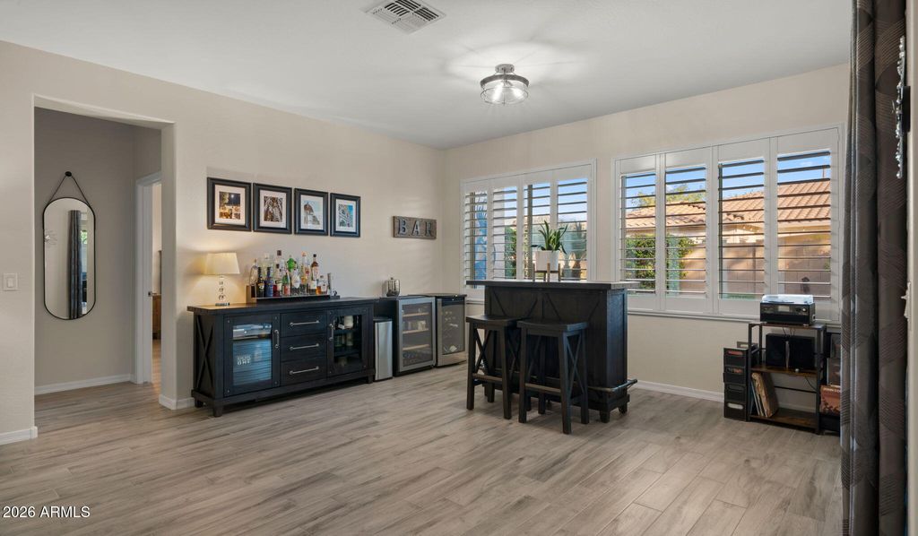 Image 25 of property listing at 9277 W BUCKHORN Trail, Peoria, AZ 85383
