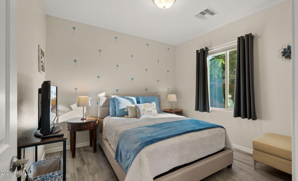 Image 34 of property listing at 9277 W BUCKHORN Trail, Peoria, AZ 85383