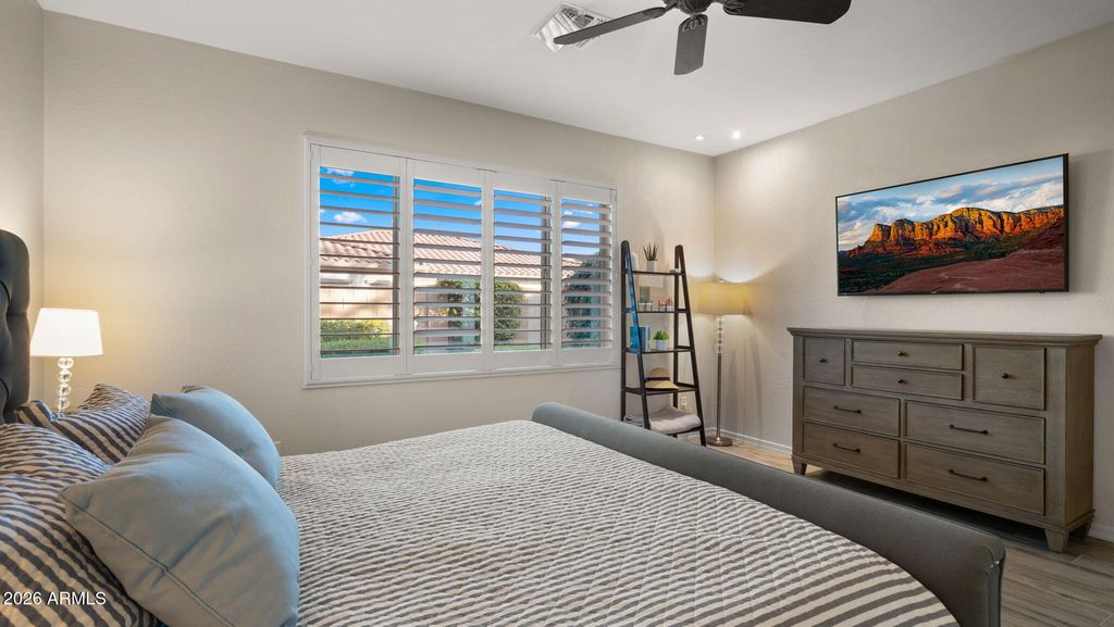 Image 37 of property listing at 9277 W BUCKHORN Trail, Peoria, AZ 85383