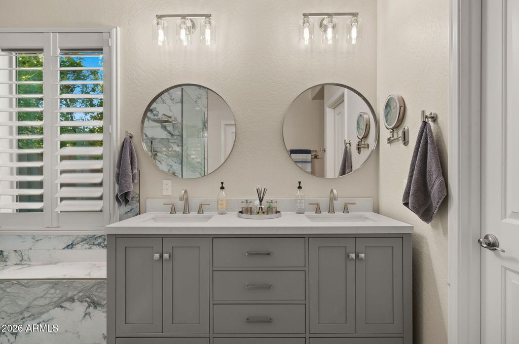Image 38 of property listing at 9277 W BUCKHORN Trail, Peoria, AZ 85383