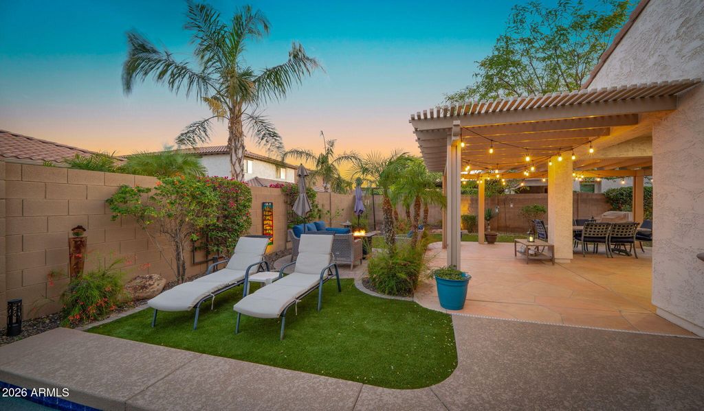 Image 47 of property listing at 9277 W BUCKHORN Trail, Peoria, AZ 85383