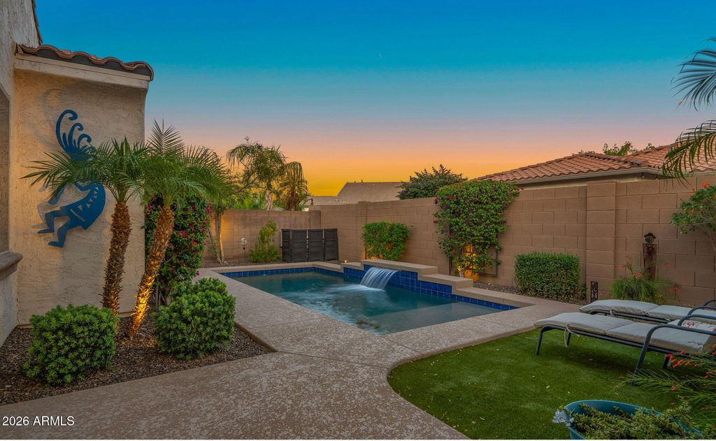 Image 48 of property listing at 9277 W BUCKHORN Trail, Peoria, AZ 85383