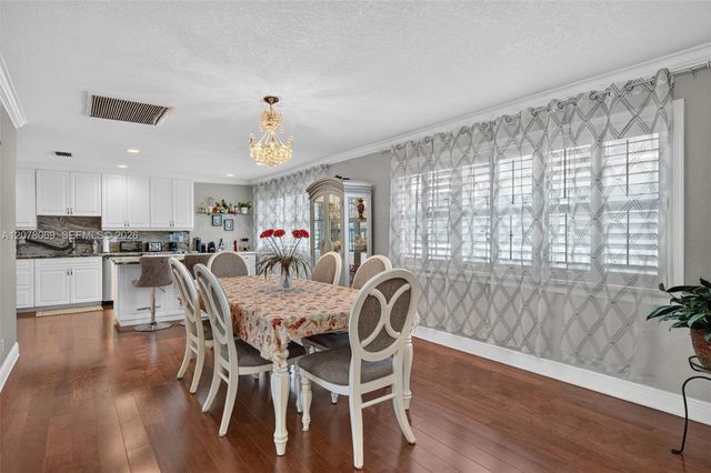 329 SE 3rd Street 501T, Hallandale Beach, FL 33009