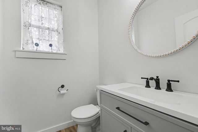 12 OAK LANE, Mechanicsburg, PA 17050