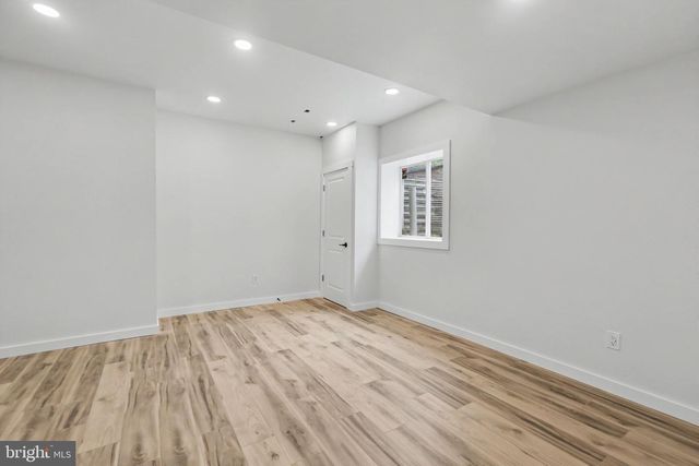 12 OAK LANE, Mechanicsburg, PA 17050