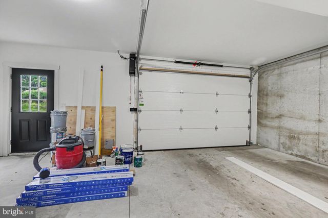 12 OAK LANE, Mechanicsburg, PA 17050