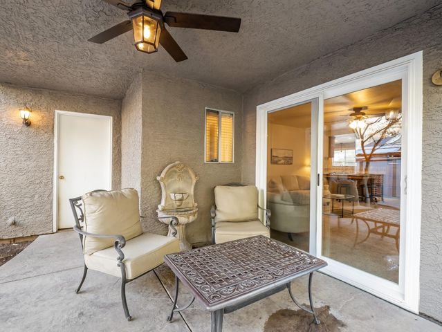 621 W El Paso Ave, Clovis, CA 93611