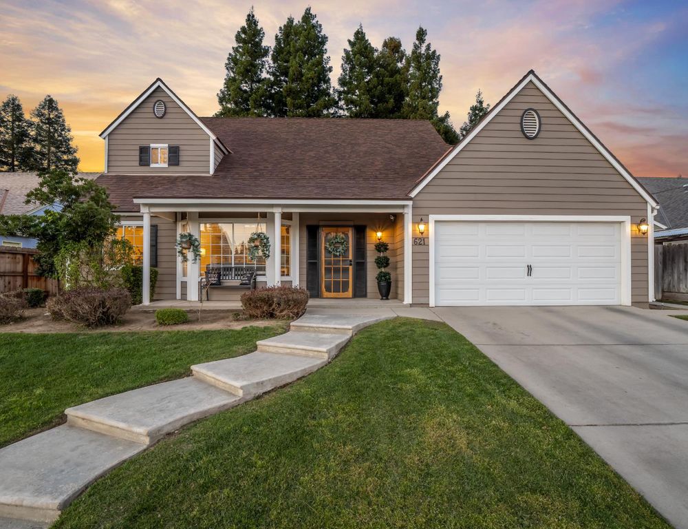 621 W El Paso Ave, Clovis, CA 93611